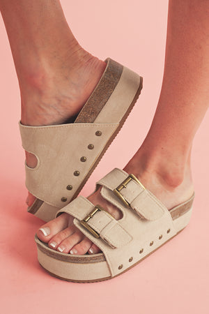 Beige Suede Buckle Decor Footbed Sandal Slippers