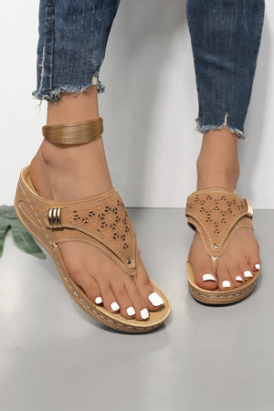 Chestnut Hollow Out Clip Toe Wedge Slippers